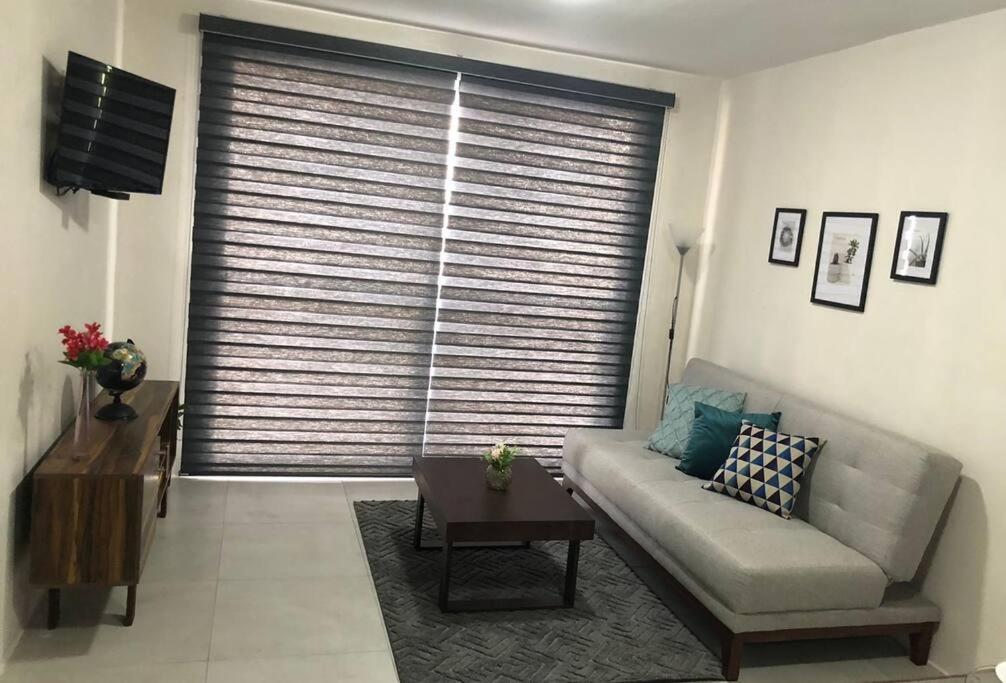 Be Central Departamento Con Alberca En El Centro De Guadalaja Guadalajara Dış mekan fotoğraf
