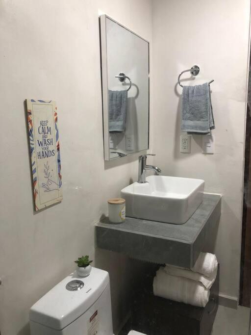 Be Central Departamento Con Alberca En El Centro De Guadalaja Guadalajara Dış mekan fotoğraf